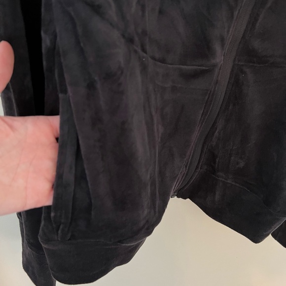 NWOT Velvet Spyder Zip Up Women’s Medium - Picture 4 of 4